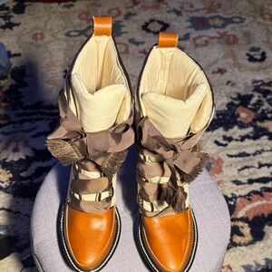 KELSI DAGGER WOMES BROOKLYN BOOTS Stylish Tan and Cream Women's Boots Size 7